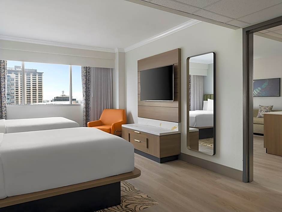 Fairfield by Marriott Inn & Suites Houston Downtown