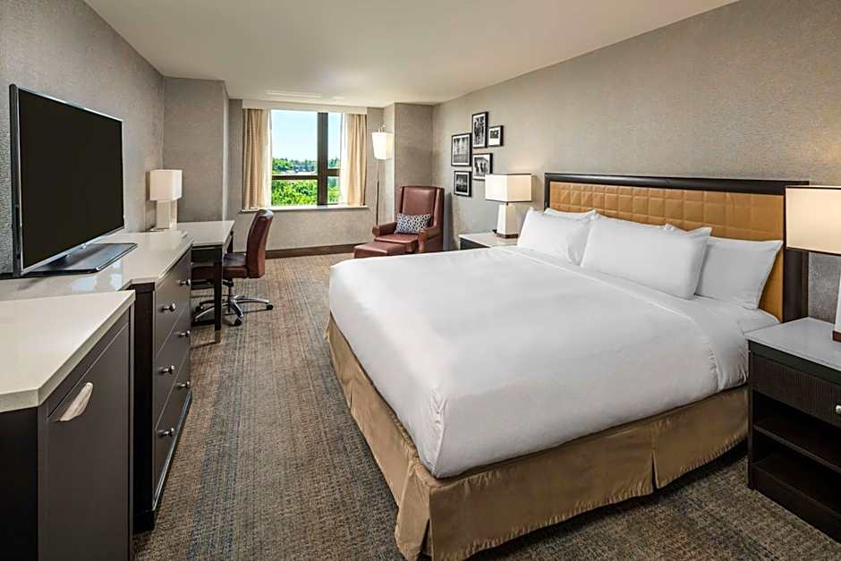 The Saratoga Hilton
