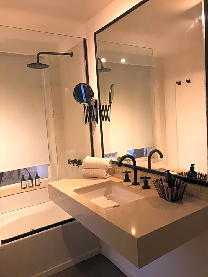 Maitre Hotel Boutique