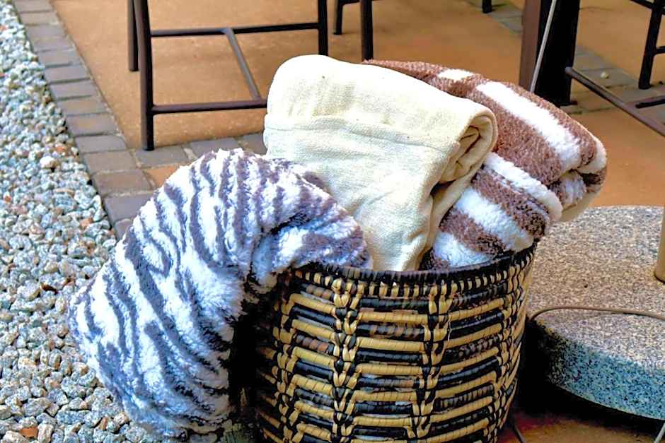 Abangane Guest Lodge