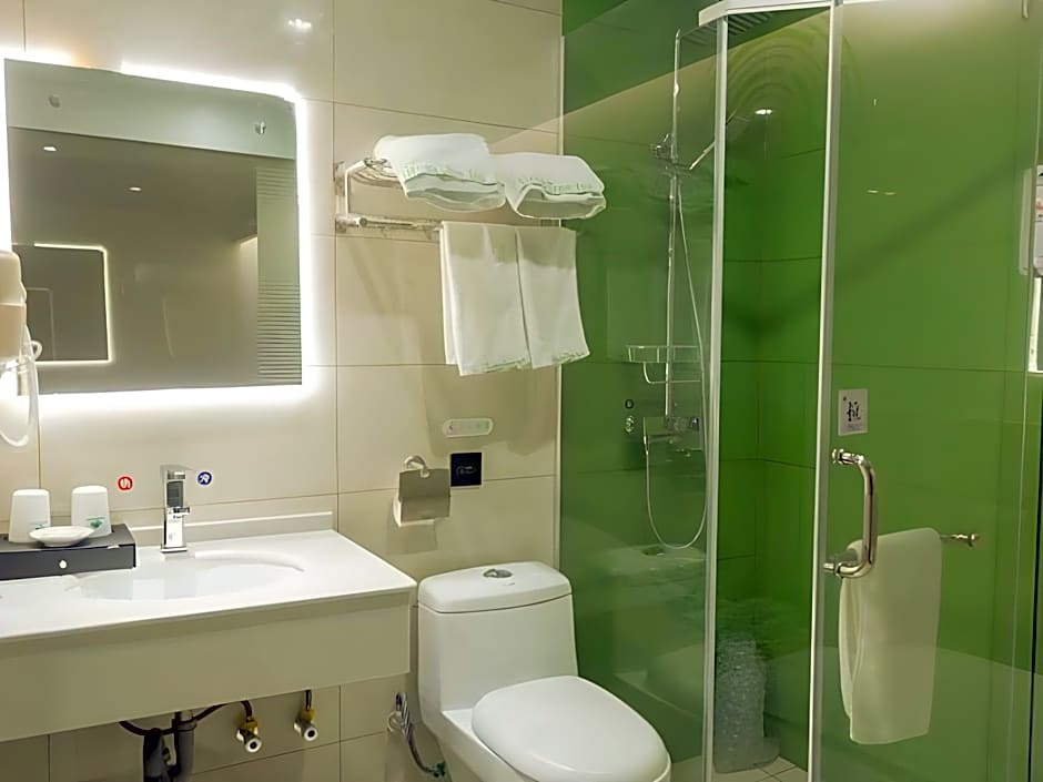 7 Days Inn Suqian Qian Niao Yuan Square Branch