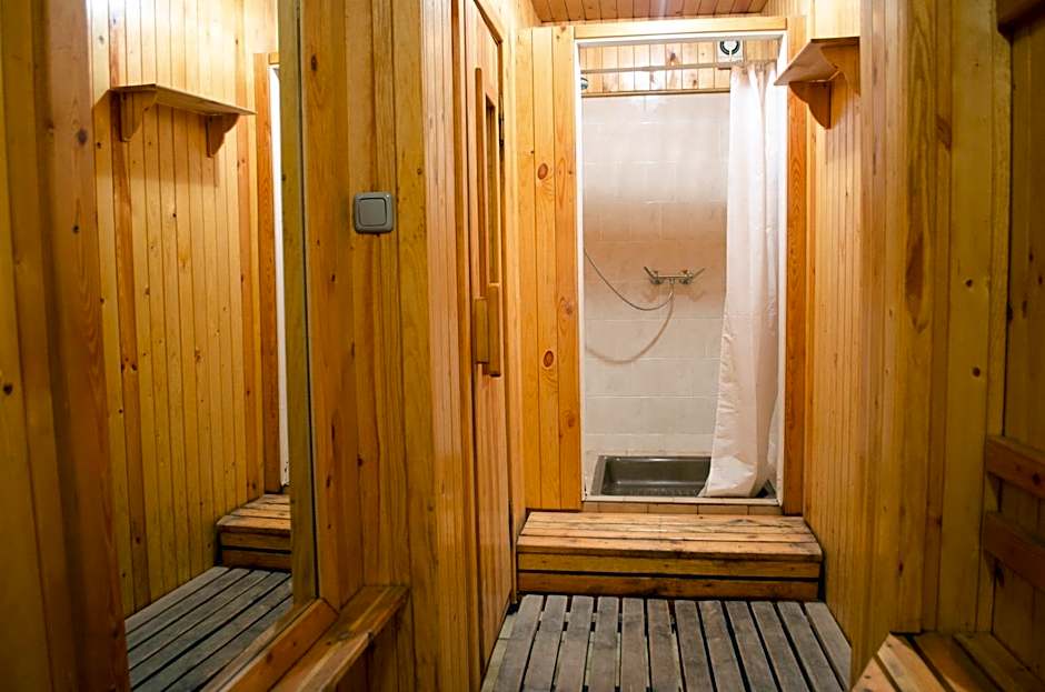Red Nose Hostel with Self-Check In