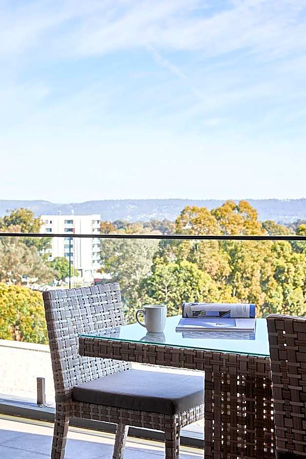Astina Suites, Penrith