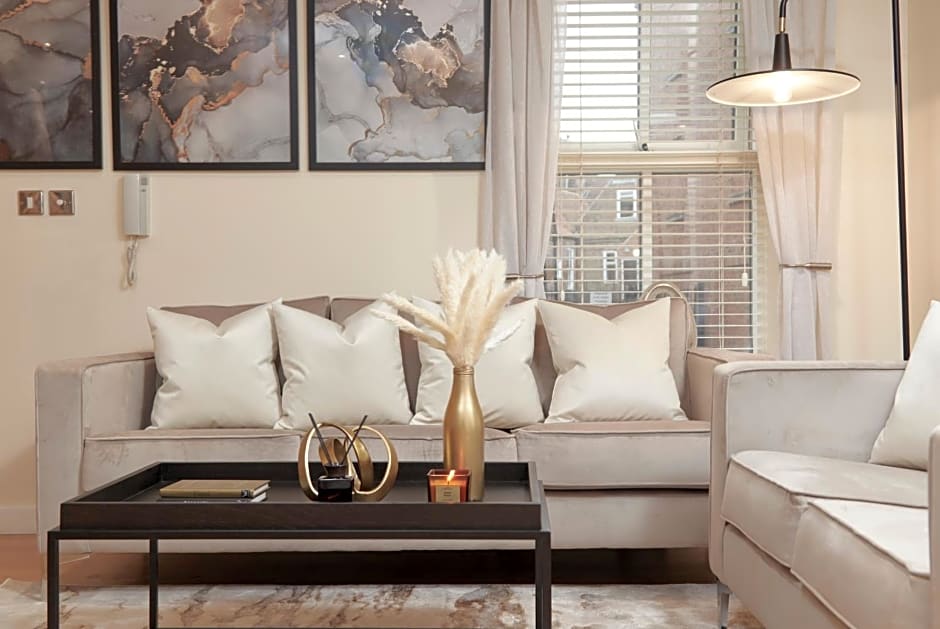 Vikings Apartment City Centre Exclusive Offers With Private Parking & Terrace