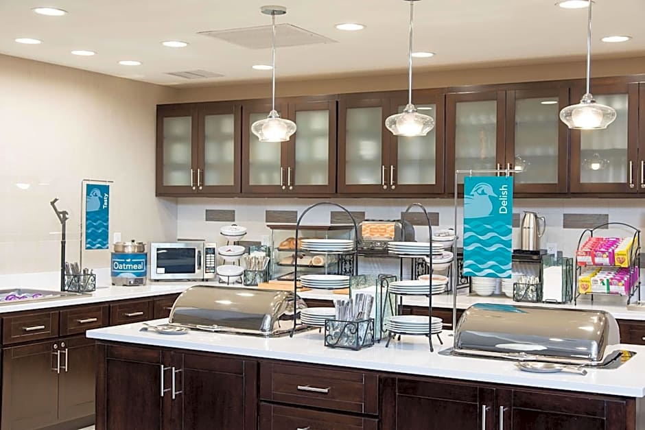 Homewood Suites by Hilton Cleveland-Sheffield