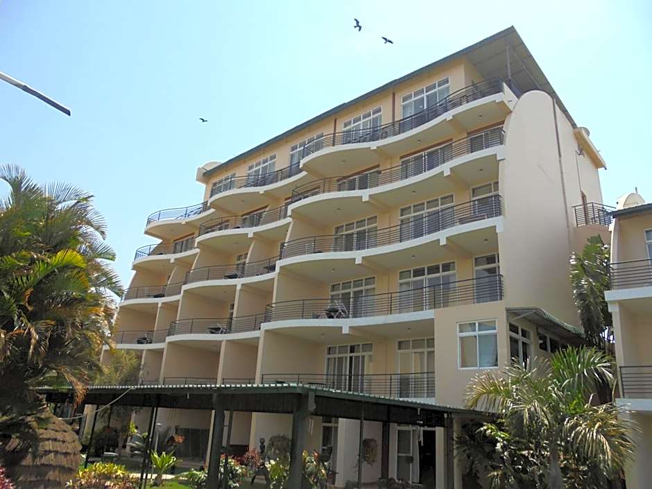 Ryan's Bay Hotel