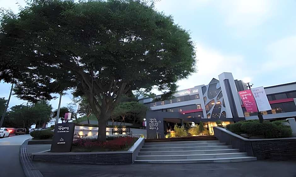 KT&G Sangsangmadang Chuncheon Stay