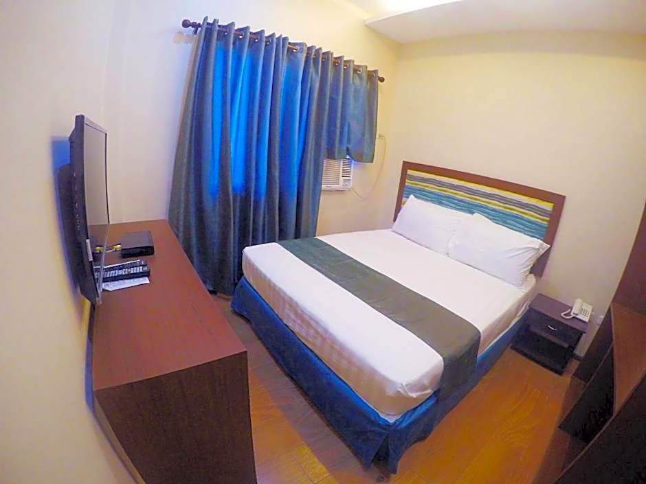 Golden Gate Suites