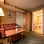 VILNIUS PARK PLAZA HOTEL, Restaurant & Terrace, Panorama Bar, Conference & Banquet Center
