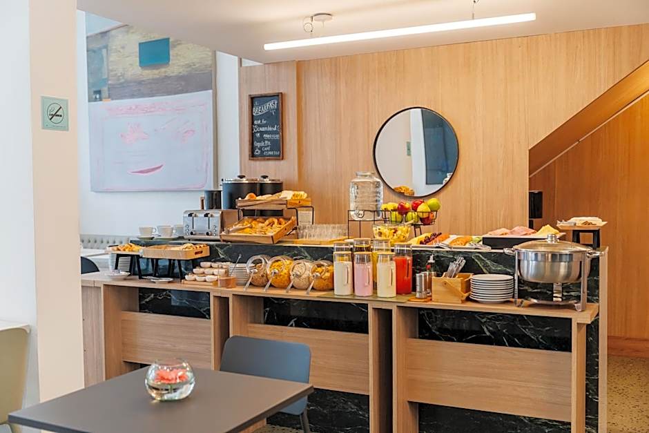 Vain Boutique Hotel