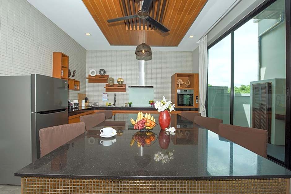 Narintara Private Pool Villas - Free Tuk-Tuk Service to the Beach!