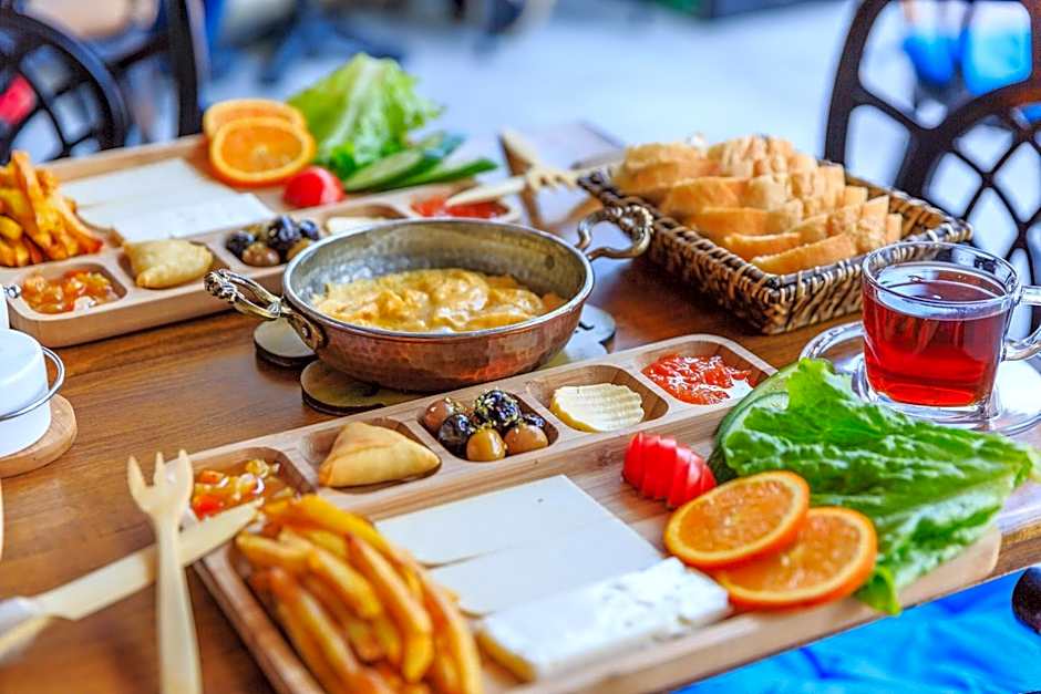 Ay Işığı Pansiyon