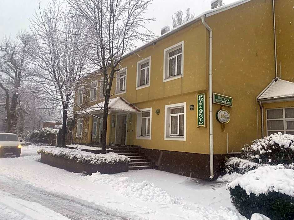 Hotel Arnold