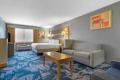 King Suite with Sofa Bed - Spa Bath - Non Smoking