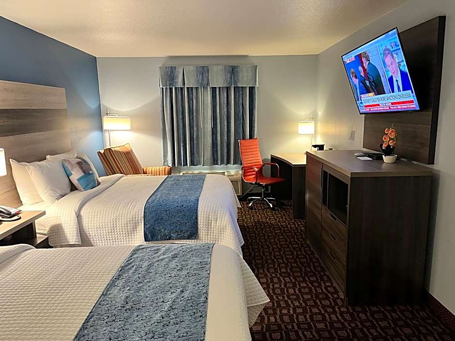 Garnett Hotel & RV Park