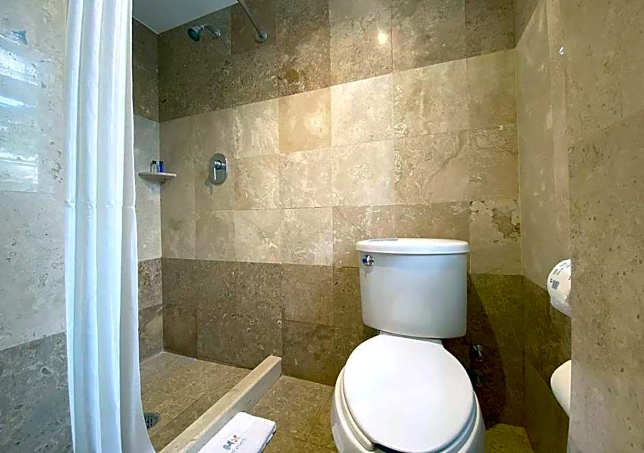 Hotel MX forum buenavista CDMX, Trademark by Wyndham