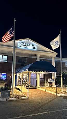Lakeside Inn