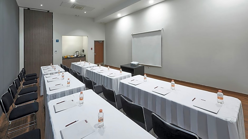 City Express Suites by Marriott Tijuana Rio