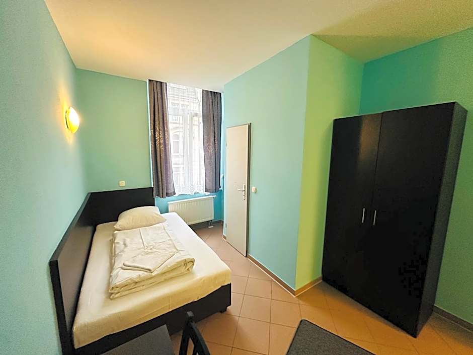 Angel Hotel