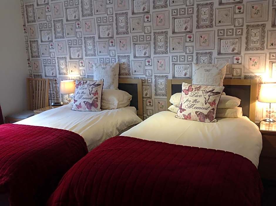 Dunroamin Bed and Breakfast