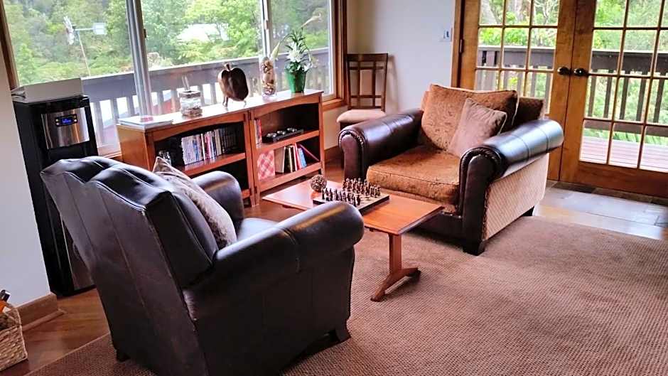 Volcano Acres Ranch B&B
