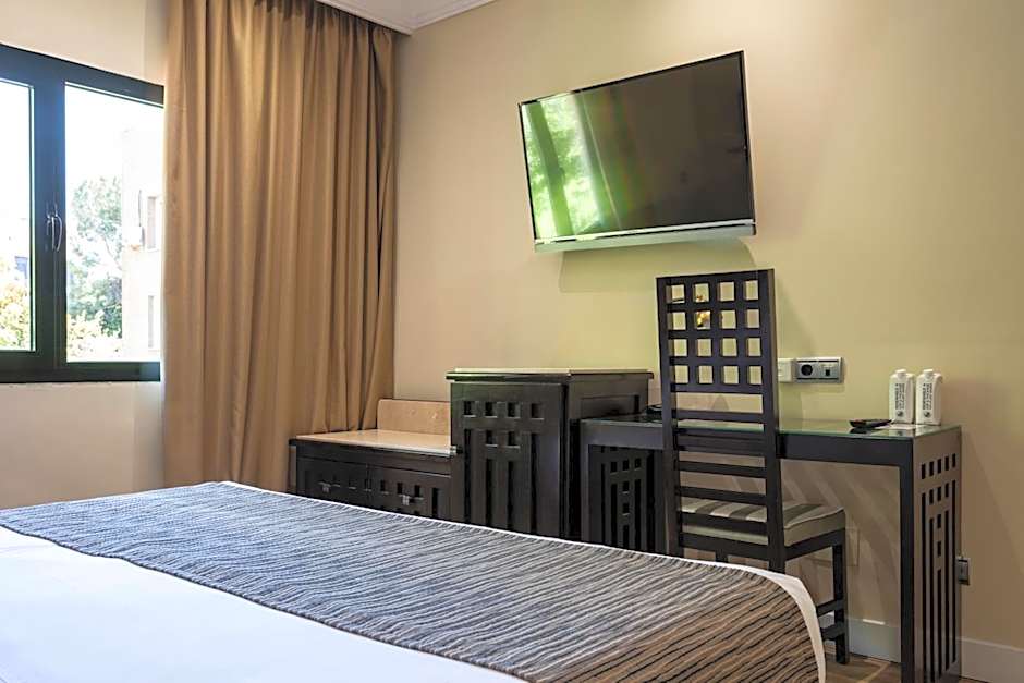 Petit Palace Arturo Soria Alcal