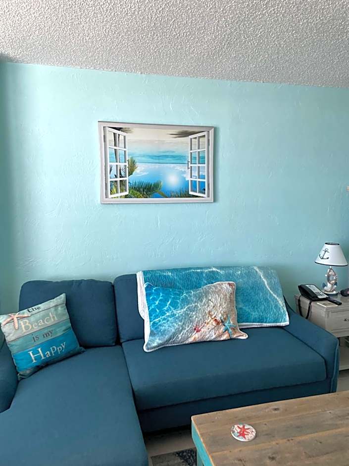 Oceanside Escape