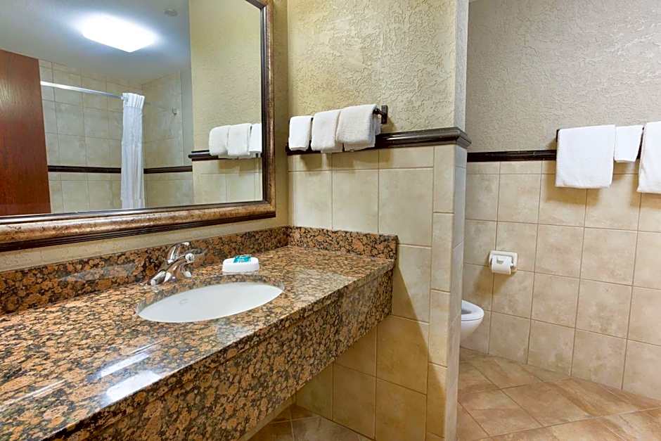 Drury Inn & Suites Flagstaff
