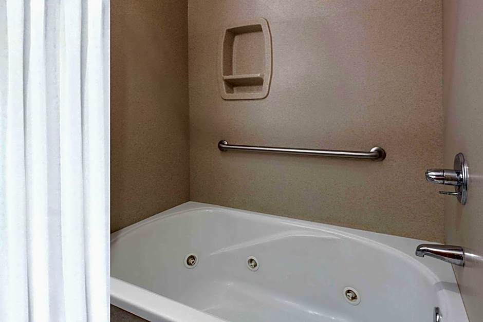 Days Inn by Wyndham Sidney NE