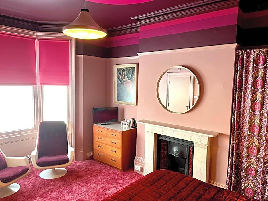 Photo 1 of 9 of Double Room 6 En-Suite