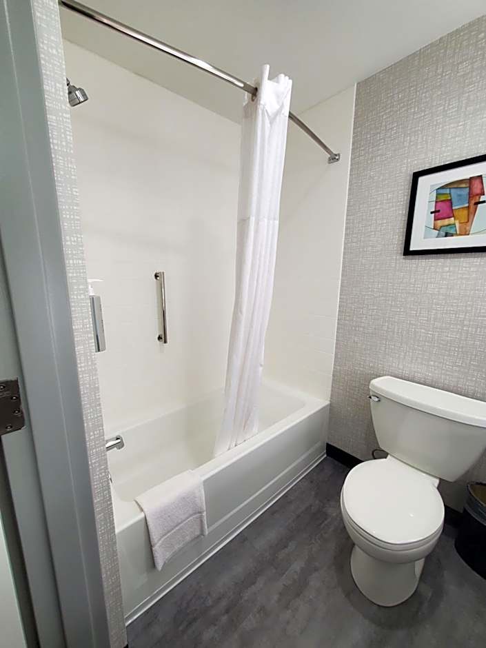 Hampton Inn By Hilton Olathe