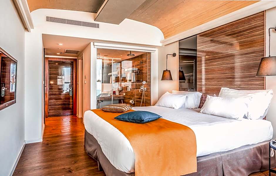 Nof Hotel