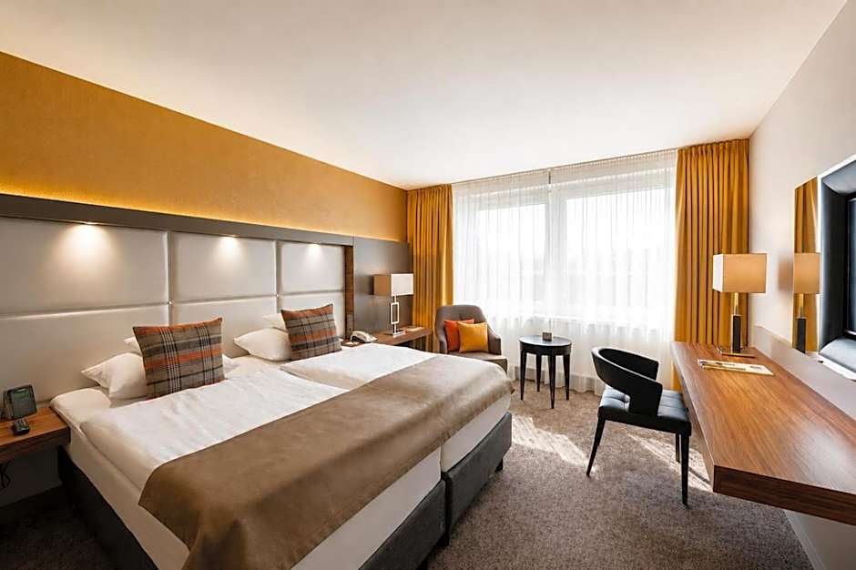 Best Western Plus Delta Park Hotel