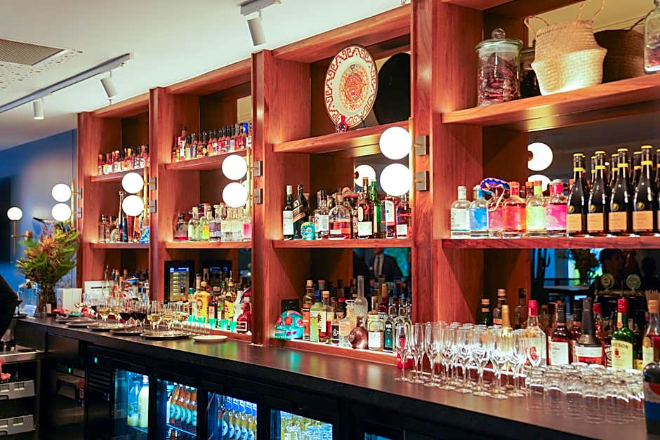 TRYP by Wyndham Pulteney Street Adelaide