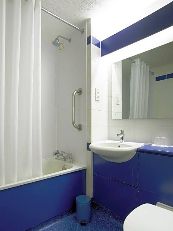 Travelodge Birmingham Maypole