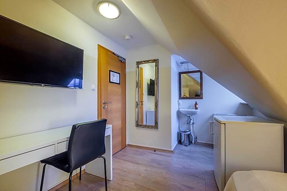 Snorri's Guesthouse