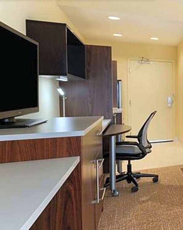Home2 Suites by Hilton Tulsa Hills