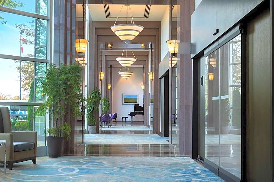 Hilton Suites Toronto/Markham Conference Center And Spa