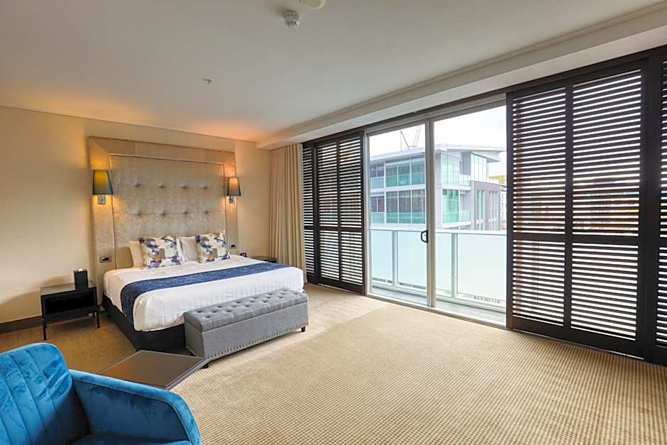 Marsden Viaduct Hotel