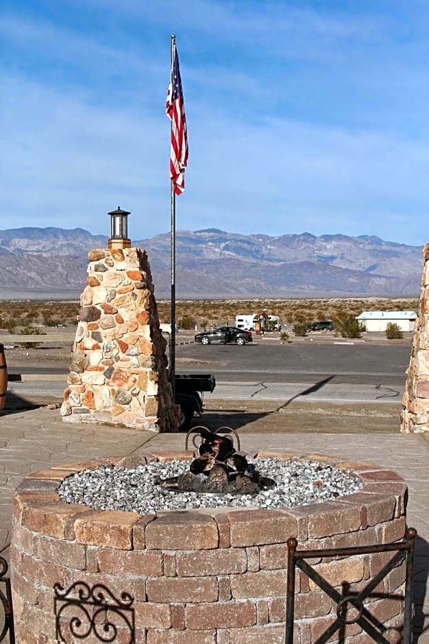 Stovepipe Wells Village