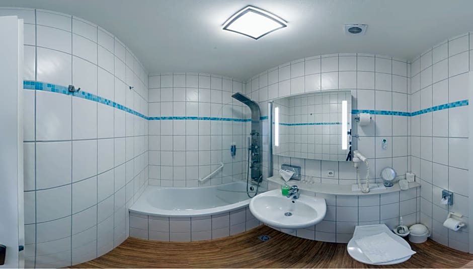 Schäfers Hotel, Self-Check-in, Cafe und Bäcker am Hotel