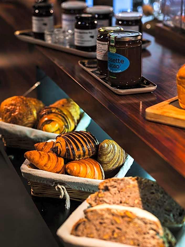 LHotel - face au château - boutique hôtel et séminaires