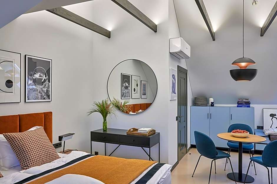 ROOMA Apartments Boutique Old Town Self Check-in