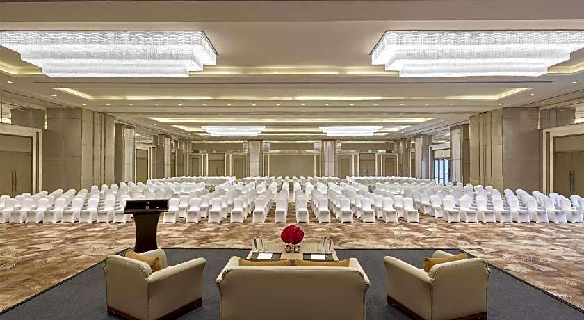 DoubleTree By Hilton Hotel Agra