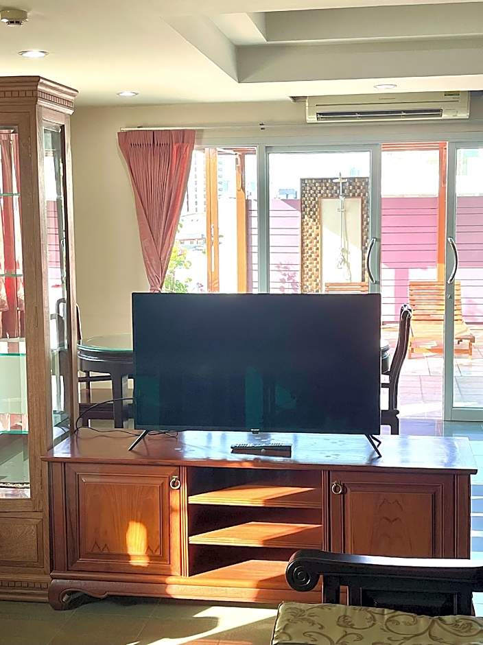 Thep apartment