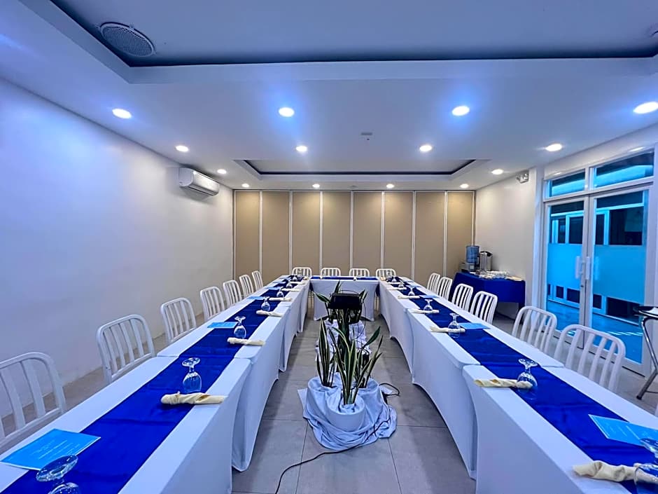 Bambu Suites Palawan