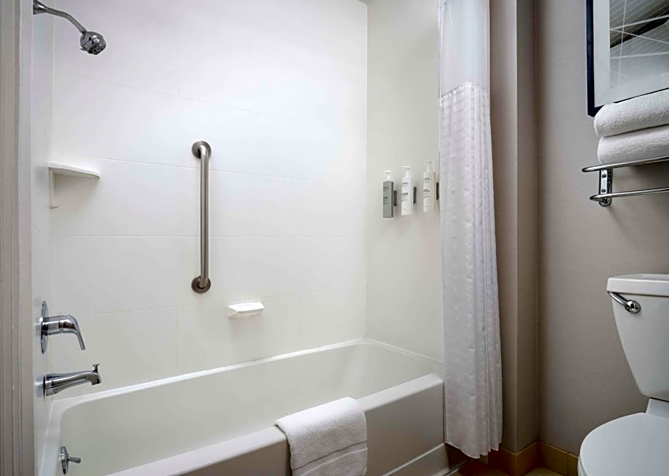 Homewood Suites By Hilton Carle Place - Garden City, NY