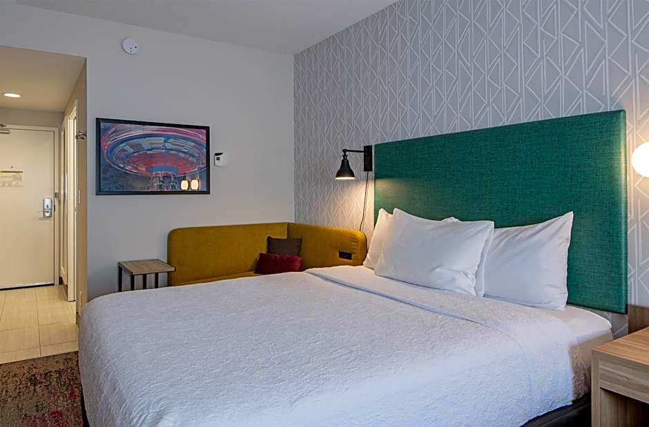 Home2 Suites By Hilton West Edmonton