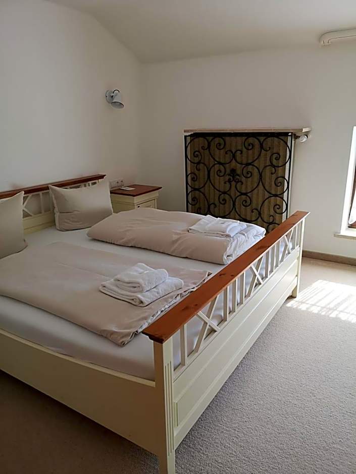 DEVA Hotel-Restaurant Fischerwirt inklusive Chiemgau Card