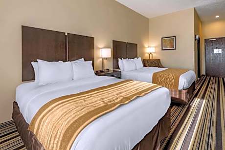 Queen Room with Two Queen Beds - Accessible/Non-Smoking